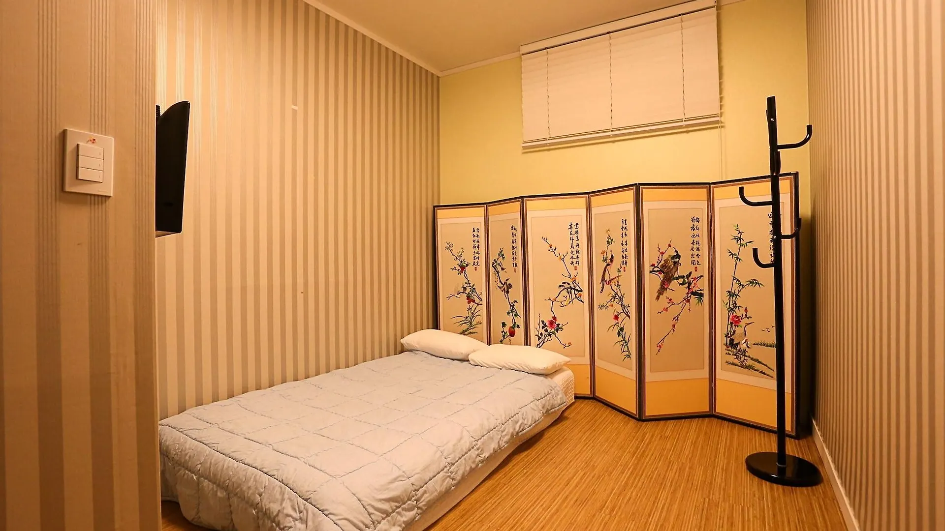 Mama Guest House سيول 2*,